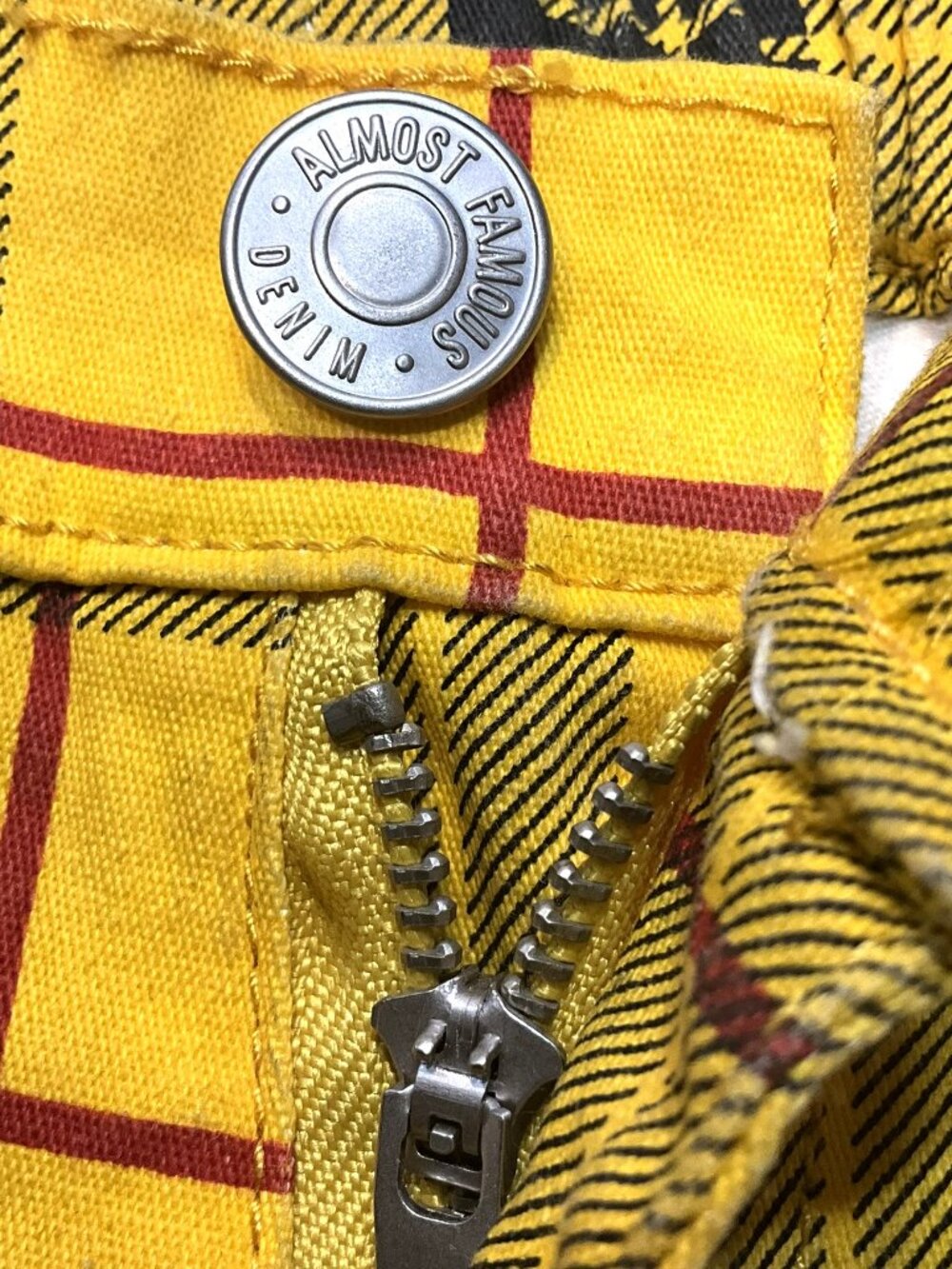 Almost Famous Yellow Plaid Cargo Jogger Pants Belted Cotton Blend Size L - Picture 6 of 10
